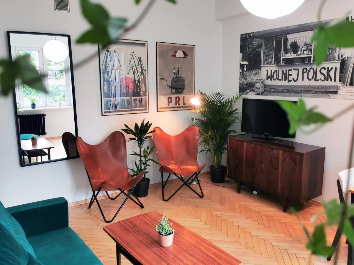 Wolnej Polski Apartment *